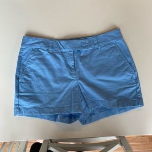 Blue Vineyard Vine short